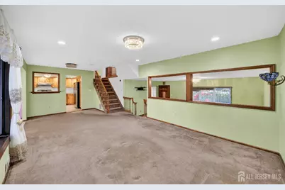 95 Pine Street, Iselin, NJ 08830 - Photo 15