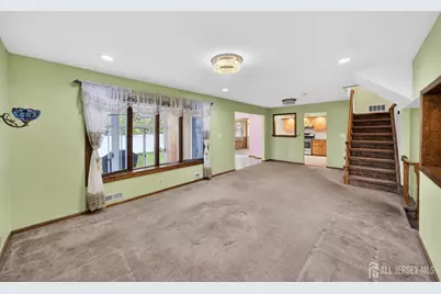 95 Pine Street, Iselin, NJ 08830 - Photo 25