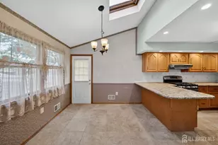 95 Pine St, Iselin, NJ 08830 - Photo 3
