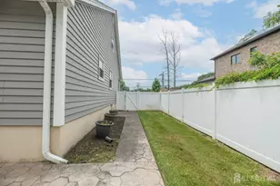 3817 Park Ave, Edison, NJ 08820 - Photo 75