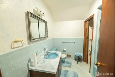 3817 Park Avenue, Edison, NJ 08820 - Photo 59