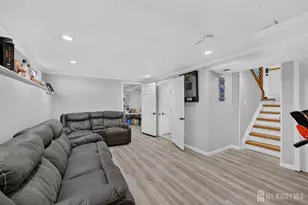 640 Forrest Ave, Old Bridge Township, NJ 08879 - Photo 23
