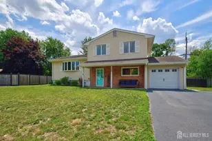 38 Bruce Ct, Milltown, NJ 08850 - Photo 1