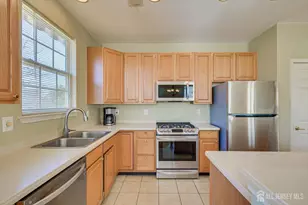 39 Stony Path Dr, South Brunswick Township, NJ 08810 - Photo 13