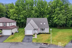 5 Chamberlain Ct, Old Bridge Township, NJ 08857 - Photo 21