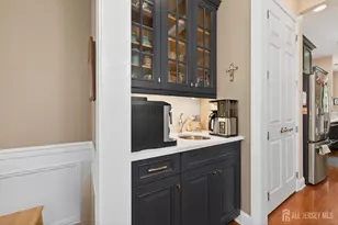 23 Schindler Ct, Franklin Township, NJ 08873 - Photo 7