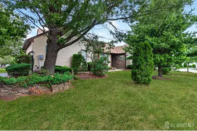 2 Ethan Allen Drive, Monroe Township, NJ 08831 - Photo 23