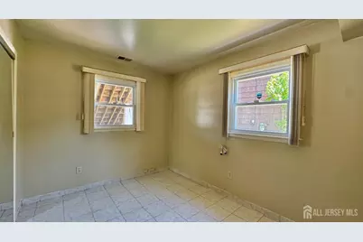 19 Library Place, Edison, NJ 08820 - Photo 17