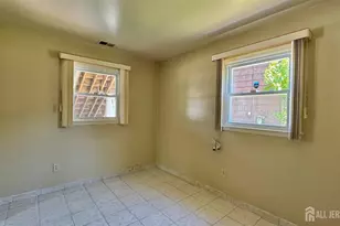19 Library Pl, Edison, NJ 08820 - Photo 17