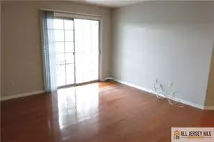 1123 Waterford Dr, Edison, NJ 08817 - Photo 7