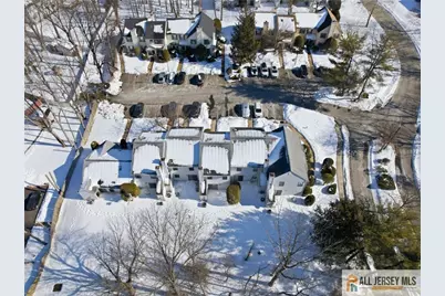 303 Maplecrest Road, Edison, NJ 08820 - Photo 43