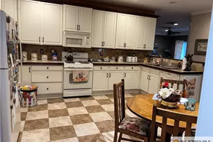 5211 Chesterwood Way, Franklin Township, NJ 08873 - Photo 7