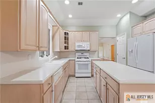 31 Whitehall Rd, Monroe Township, NJ 08831 - Photo 13