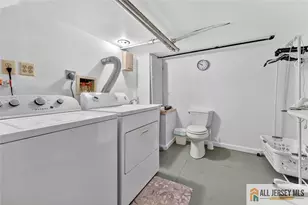 3 Jenessee Ct, Woodbridge Township, NJ 07095 - Photo 29