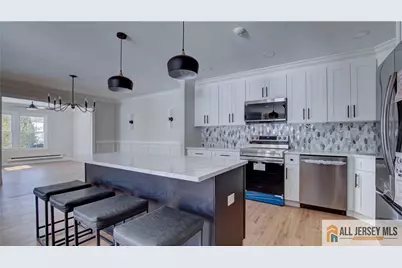 16 Alexander Hamilton Court #B, Monroe Township, NJ 08831 - Photo 5