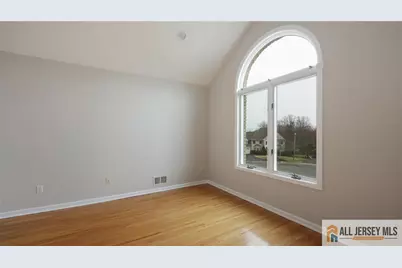 4 Maureen Court, Edison, NJ 08820 - Photo 35