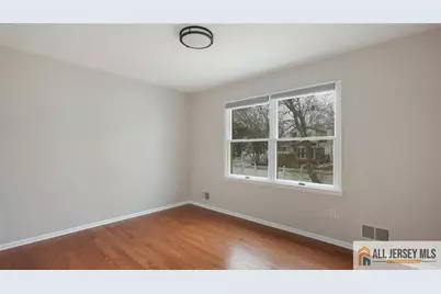 4 Maureen Court, Edison, NJ 08820 - Photo 29