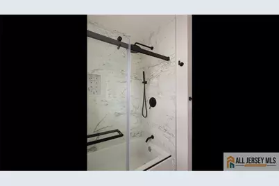 4 Maureen Court, Edison, NJ 08820 - Photo 33