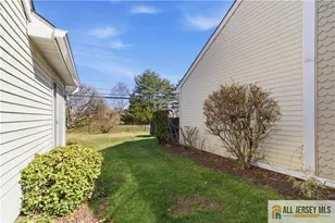 1213 Lindera Plaza, Monroe Township, NJ 08831 - Photo 23