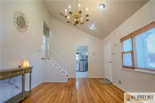 [Address not provided], Iselin, NJ 08830 - Photo 3
