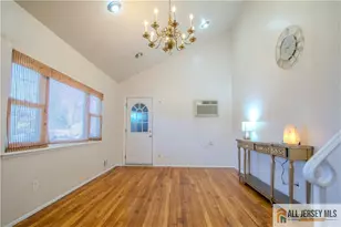 [Address not provided], Iselin, NJ 08830 - Photo 5