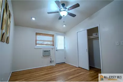 [Address not provided], Iselin, NJ 08830 - Photo 13