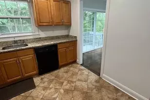 139 Rues Ln, East Brunswick Township, NJ 08816 - Photo 3