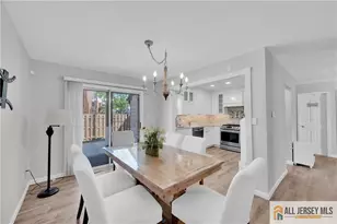 10 Dancaster Ct, Sayreville, NJ 08872 - Photo 15