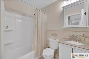 10 Dancaster Ct, Sayreville, NJ 08872 - Photo 27