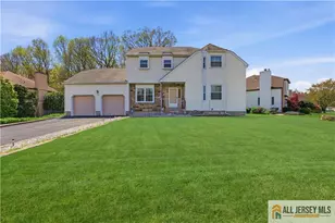 40 La Valencia Rd, Old Bridge Township, NJ 07726 - Photo 3