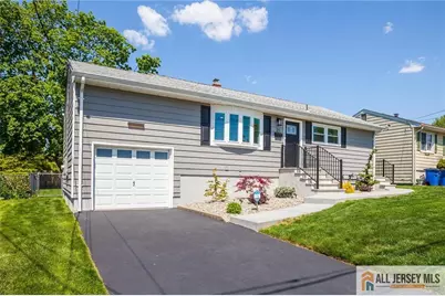 21 Monroe Avenue, Carteret, NJ 07008 - Photo 3