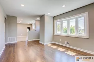 21 Monroe Ave, Carteret, NJ 07008 - Photo 7