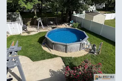 8 Parkway Place, Sayreville, NJ 08859 - Photo 25