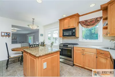 9 Braddock Street, East Brunswick Township, NJ 08816 - Photo 15