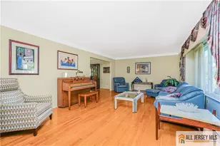 9 Braddock St, East Brunswick Township, NJ 08816 - Photo 5