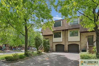 6001 N Oaks Boulevard, North Brunswick Township, NJ 08902 - Photo 1