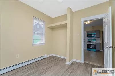 105 Louis Street, New Brunswick, NJ 08901 - Photo 11