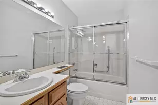 40 Rutland Ln, Monroe Township, NJ 08831 - Photo 19