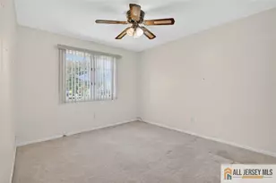 40 Rutland Ln, Monroe Township, NJ 08831 - Photo 17