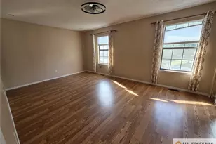 508 Brokaw Ct, Bridgewater, NJ 08807 - Photo 5