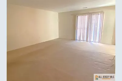 301 Edison Glen Terrace #301, Edison, NJ 08837 - Photo 9