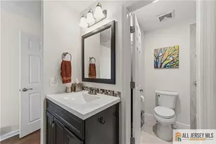 297 Yardley Dr, Monroe Township, NJ 08831 - Photo 23