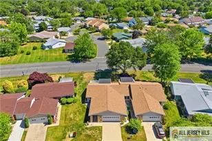297 Yardley Dr, Monroe Township, NJ 08831 - Photo 31
