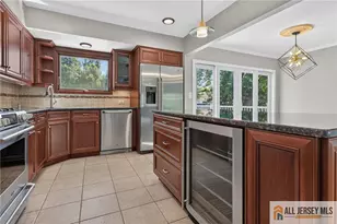 179 Davis Ave, Piscataway Township, NJ 08854 - Photo 11