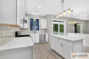 2 Wharton Ct, South Brunswick Township, NJ 08824 - Photo 13