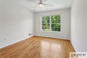 40 Lakeview Dr, Helmetta, NJ 08828 - Photo 25