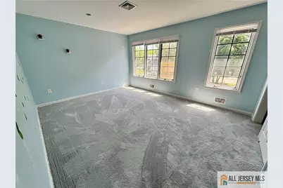 126 Mary Alice Court, Union Township, NJ 07083 - Photo 17