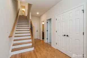 103 Vaughn Dr, West Windsor Township, NJ 08550 - Photo 3