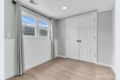 125 Jeff Street, Edison, NJ 08837 - Photo 27