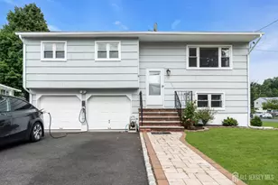 125 Jeff St, Edison, NJ 08837 - Photo 1